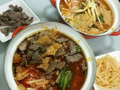 -丽丽三鲜螺蛳粉(田林路店)