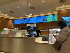 -奈雪的茶(M+世纪都会广场店)