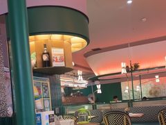 -芭莉与彩虹西餐厅(成都合生汇店)