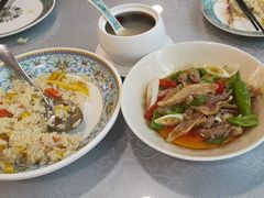 -汗腾格里·风味餐厅(新疆驻京办店)