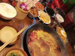 -萍姐火锅·公路夜市(武汉首店)