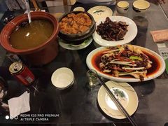 药膳鸡汤-乡村小榭饭店