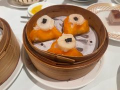 蟹籽烧卖-香港喜来登酒店天宝阁