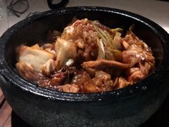 -穹六人间 people 6(岳阳路店)
