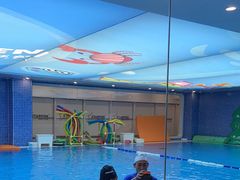 -戊辰亲子游泳俱乐部