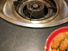 -沸炉重庆老火锅(军事博物馆店)