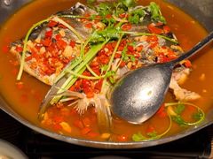 剁椒黄金水库大鱼头-佬湘楼·27年湘菜(天河都市广场店)
