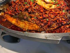 怪味烤鱼-江边城外烤全鱼(世茂广场店)