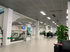 -深圳锦龙奥迪4S店(前海店)