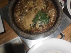 白洋淀石锅嘎鱼-小放牛炒菜馆(中山路乐汇城店)