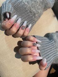 -LILY NAILS美甲美睫