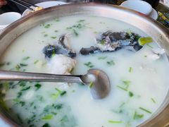 -雪湖煜辰鱼头老店(雪野湖店)
