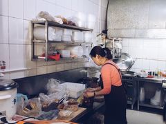 -不起眼麻辣烫凉皮店