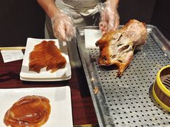 -艳阳天民俗村(公园路店)