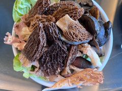 -野菌皇海景野生菌火锅(滨海大道店)
