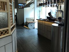 -关东小磨东北菜(上海长风大悦城店)