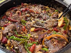 -老钟家烤羊排·敦伊阁清真餐厅胡羊焖饼