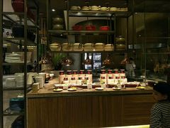 -华邑酒店·鲜艳全日自助餐厅