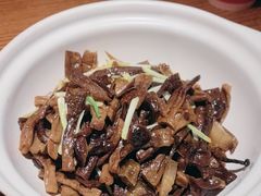 -老湘村·湖南土菜(天河维多利店)