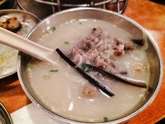 老妈特制牛尾汤-蒜香焼肉PURUSHIN(马场路店)