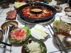 -扎起市井老火锅(乐山总店)