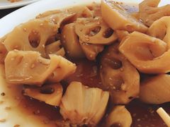 -美顺香食府鱼头老店(雪野湖店)