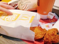 -麦当劳(得来速店)