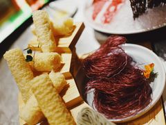 广式油炸响铃-ONE FULL 古董港式海鲜火锅