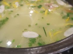 -维笙望湖·天膳源蒙自过桥米线