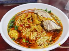 焖蹄辣酱面-东吴面馆(君地新大陆店)