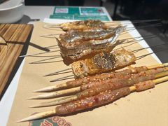 -蚝堡海鲜·威海菜·海肠捞饭·烧烤·亚洲吃蚝公司(幸福门店)