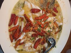-鱼亨小鲜酸菜鱼(大信店)