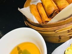 荠菜肉春卷-老头儿油爆虾·知味杭州(爱琴海购物中心)