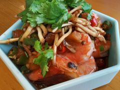 -包整·丝娃娃(一览甲秀楼风景店)