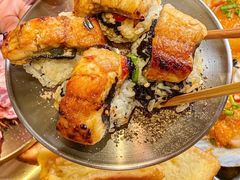 -围炉肉舍•炭烤活鳗•丹东海鲜烤肉(步行街店)