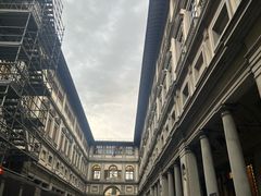-乌菲兹美术馆