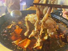 -鸿顺老铁锅美蛙鱼府(解放碑店)