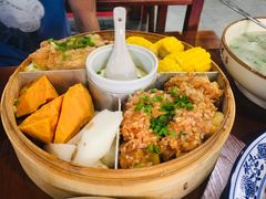 -黄桷树曹家私房菜(江与城店)