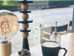 -Dinoo 片场咖啡(酒仙桥店)