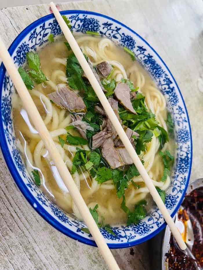 老张拉面青年路店