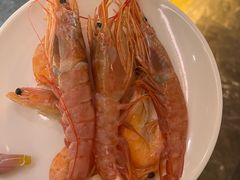 -钱小奴海鲜自助黑金店(杭州滨江龙湖店)