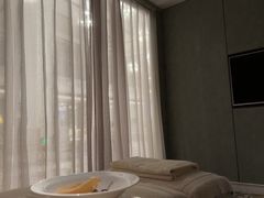 -浅深(世茂滨江精品店)