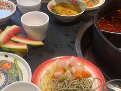 -沸炉重庆老火锅(军事博物馆店)