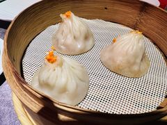 蟹肉鲜肉小笼-蟹榭·本帮江浙菜·蟹宴(五角场合生汇商场店)