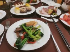 -圆顶阁西餐厅(郑州索菲特国际饭店 )