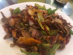 -东北四季饺子王(华山路店)