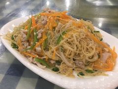 肉丝炒米粉-钱大妈海鲜饭店(保利林语店)