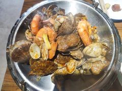 -东来菜馆•手抓海鲜家常菜•海鲜锅贴(鸽子窝店)