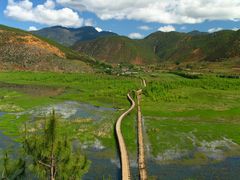 -泸沽湖国家级风景名胜区走婚桥