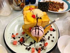 面包诱惑-老酒川菜坊(中山西路店)